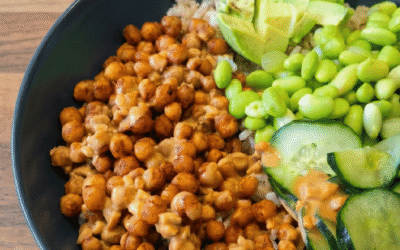 Buddha Bowl con Garbanzos Crujientes